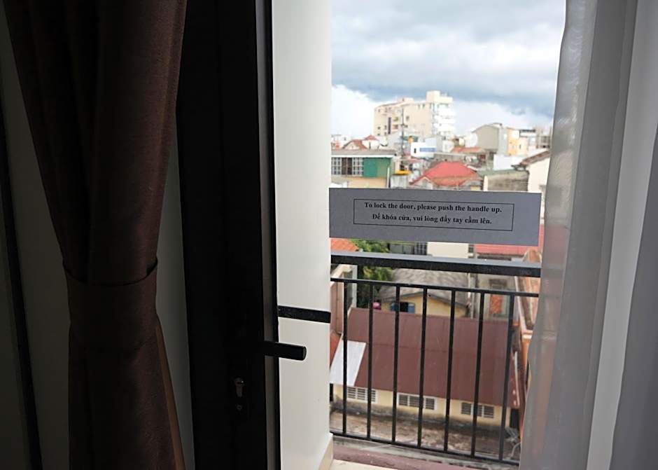 Poetic Hue Hotel & Spa