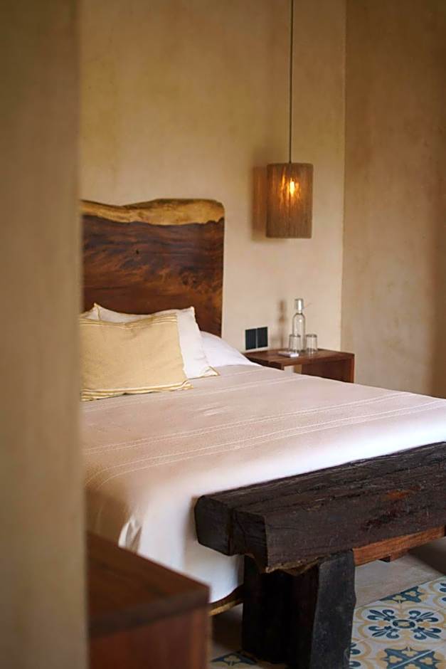 Mero Mero Hotel