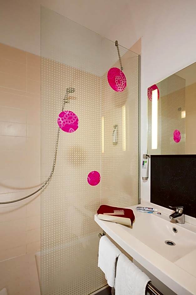 Ibis Styles Bethune Bruay Hotel