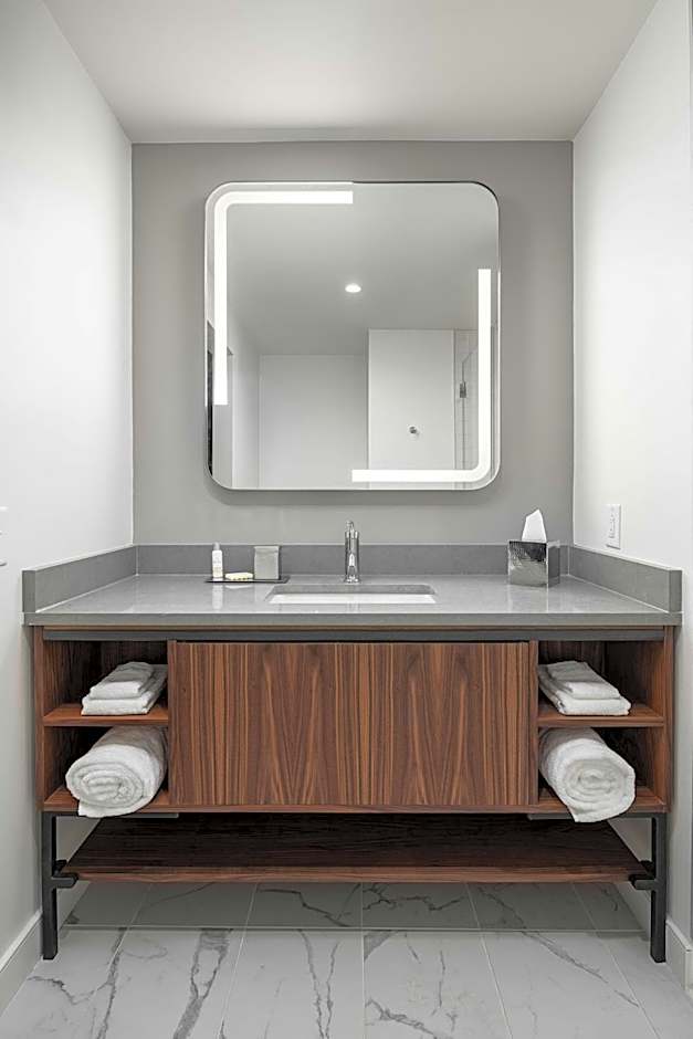 Hotel Forty Five, Macon, A Tribute Portfolio Hotel