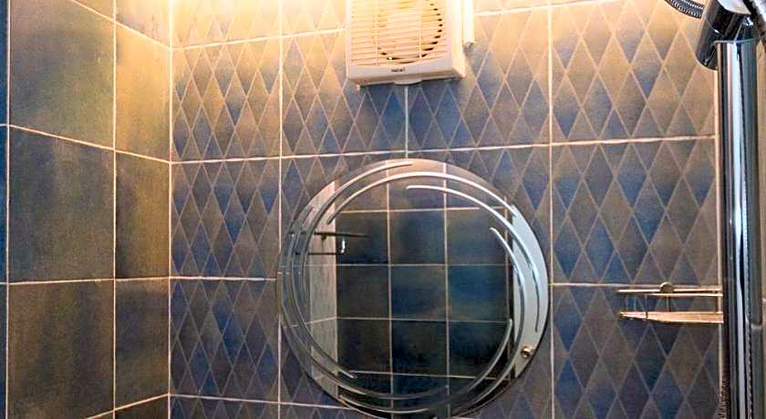 THE HABITAT HOSTEL