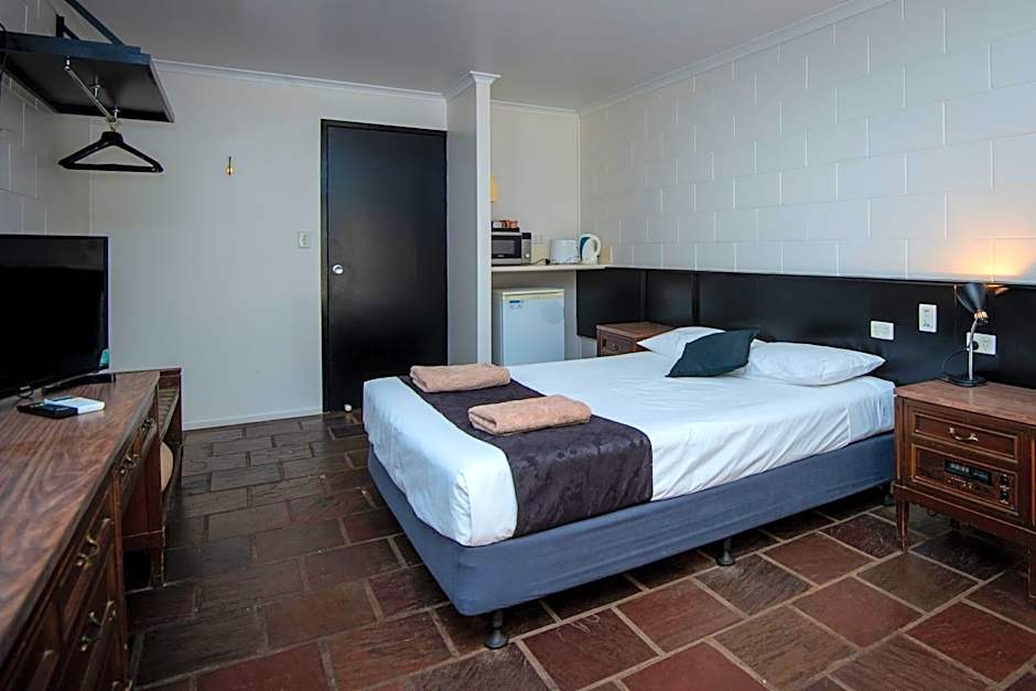 Longreach Most Central Motel