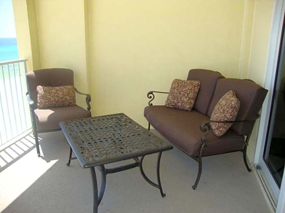 Ocean Reef 2 bedroom/2 bath!