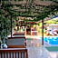 Ten Apart Hotel