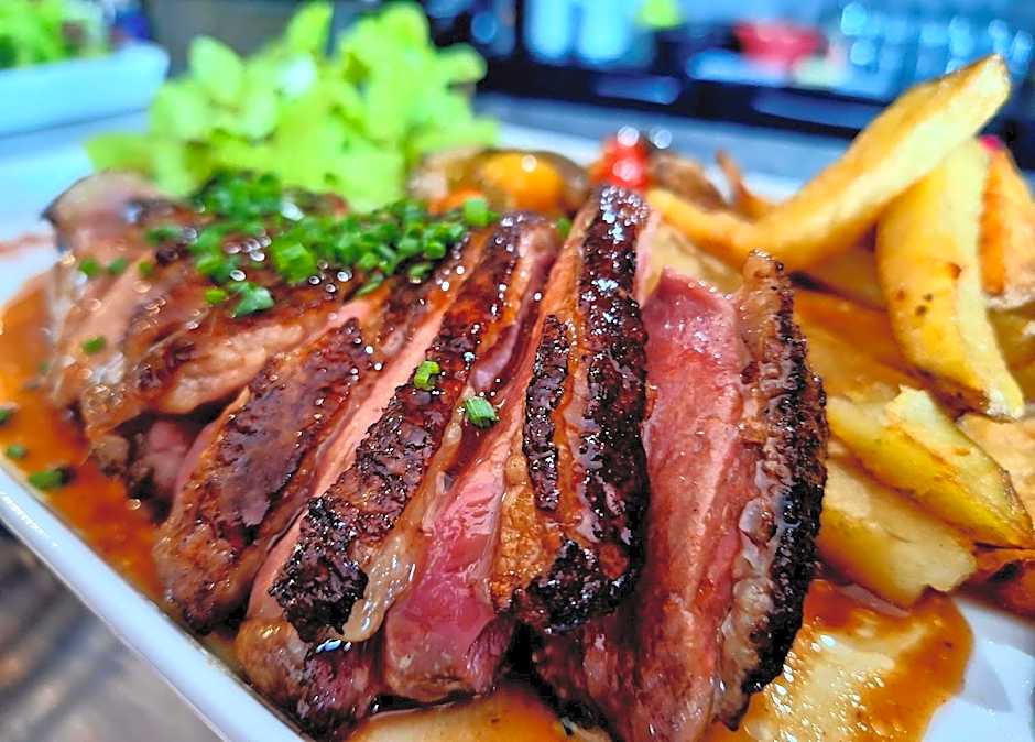 AUBERGE de SAINTE CROIX