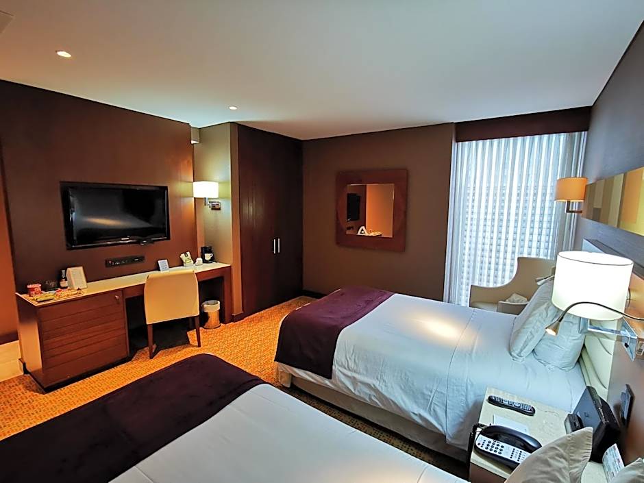 Mercure Bogota Calle 100