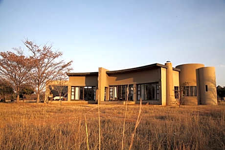 Legend Golf and Safari Resort