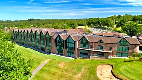 Old Thorns Hotel & Resort