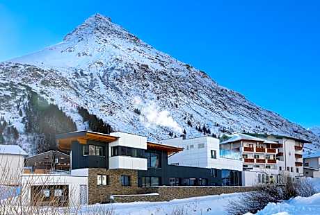 Alpenresidenz Ballunspitze - Kinderhotel