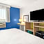 Spark by Hilton Eden Prairie