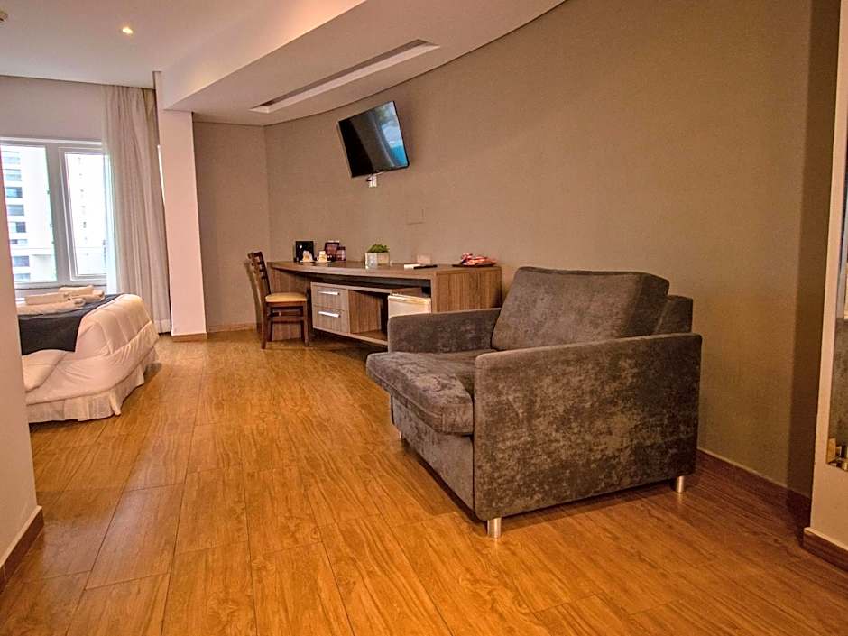 Continental Inn Hotel