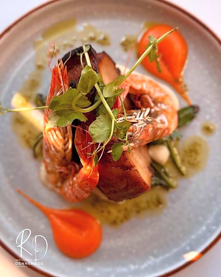 Strandhotel Dennenbos