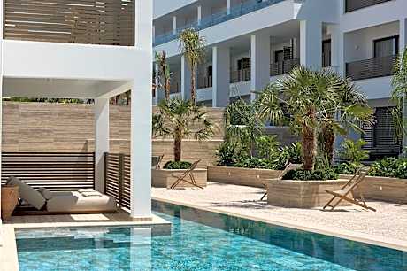 Suite Swim Up (Adults Only)