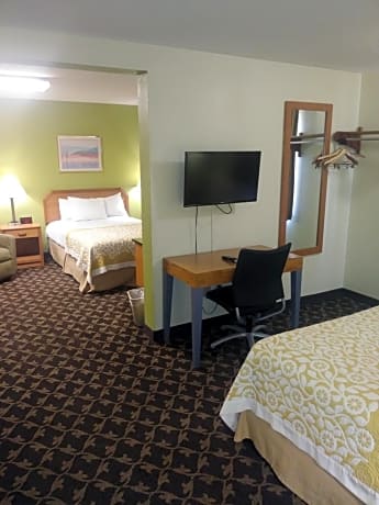 Deluxe Double Room with Two Double Beds - Non-Smoking