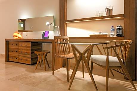 Junior Suite Ocean Front