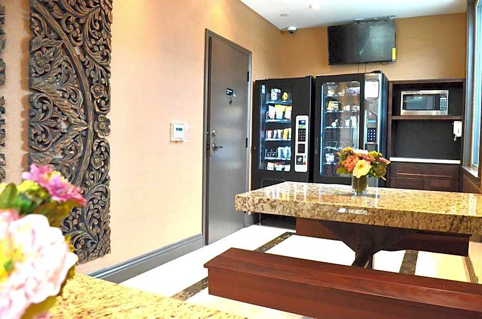 Tuscan Garden Inn