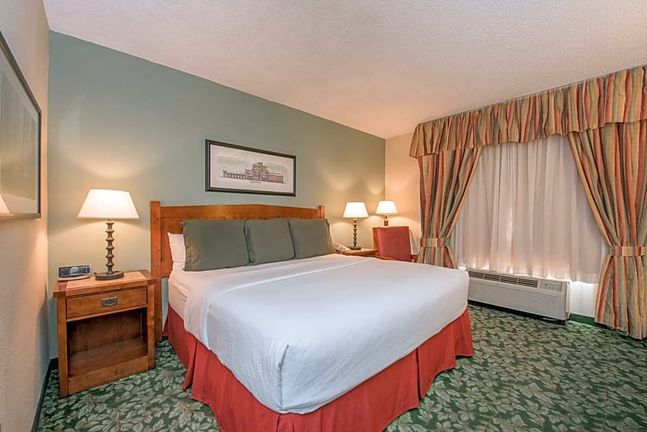 Cabot Lodge Jackson North