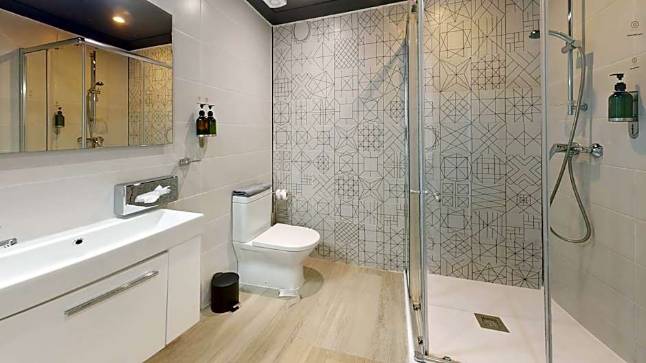 The G Hotel by JL