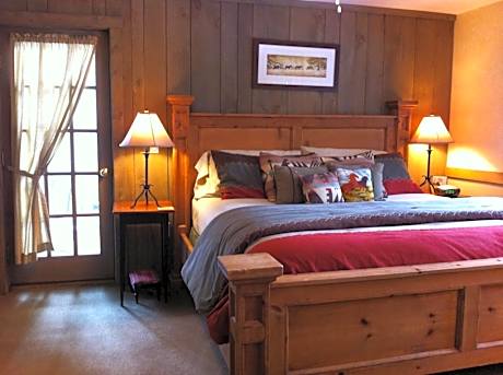 Junior Suite with Mountain View