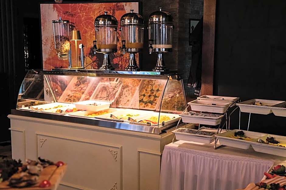 Peninsula Boutique Hotel