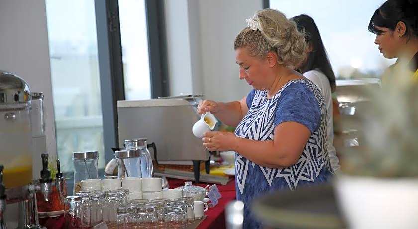 Homestead Seaview Phu Quoc Hotel