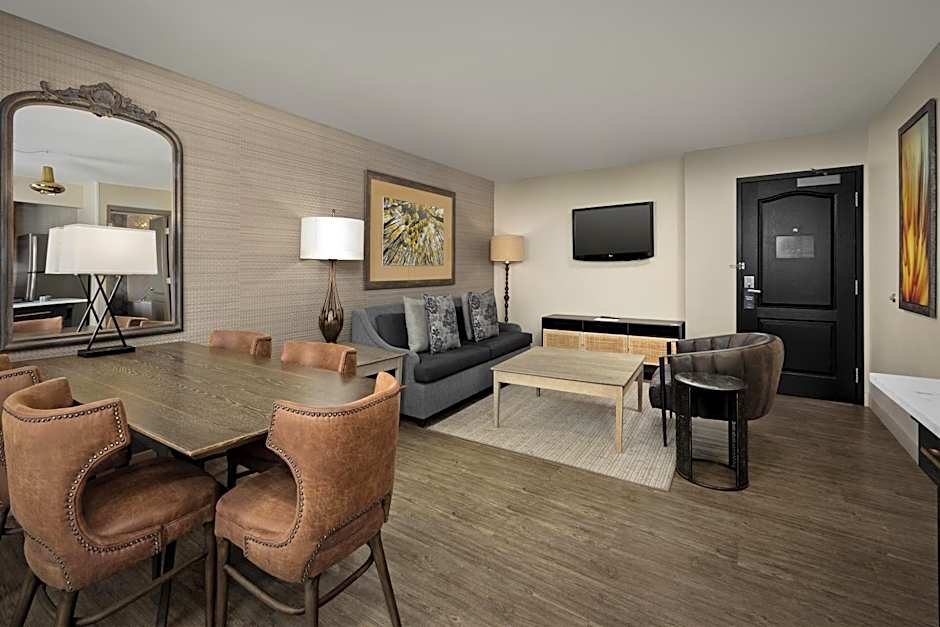 Homewood Suites by Hilton @ The Waterfront