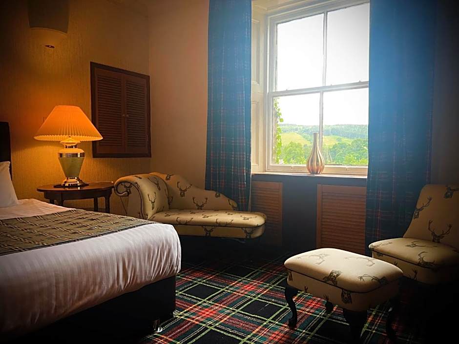 Loch Ness Lodge Hotel