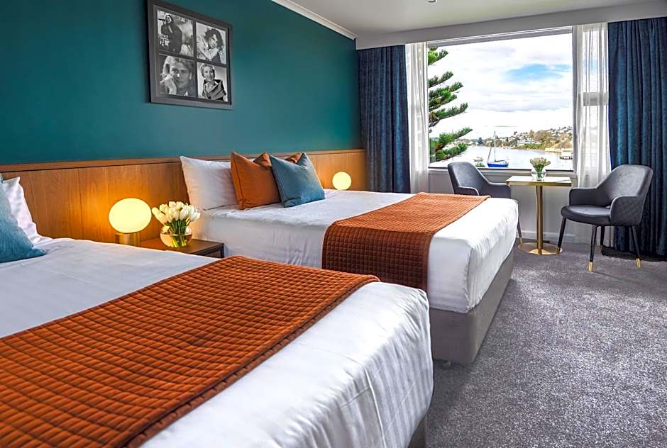 Photo 1 of 5 of 1 Double Bed or 2 Beds, Riverfront