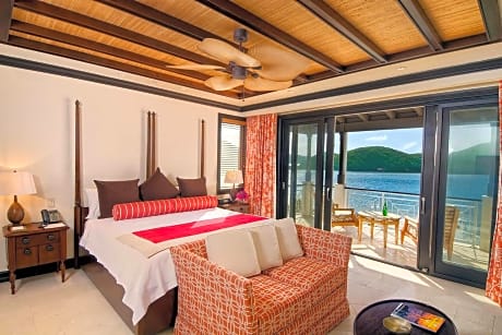 Four-Bedroom Villa with Ocean View 