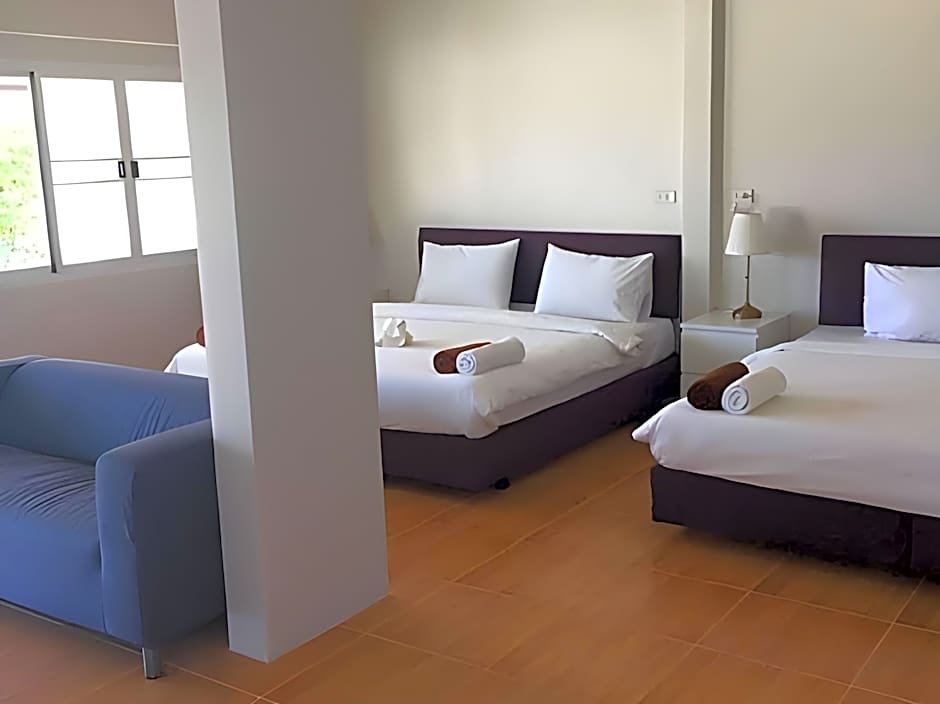 Khaolak Hillside Villa