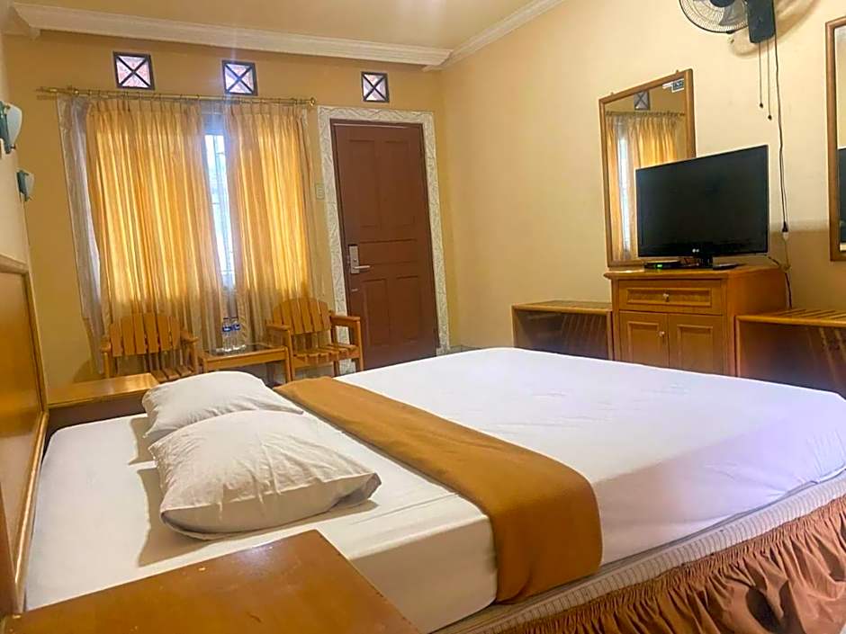 HOTEL & WISMA BINTANG JADAYAT