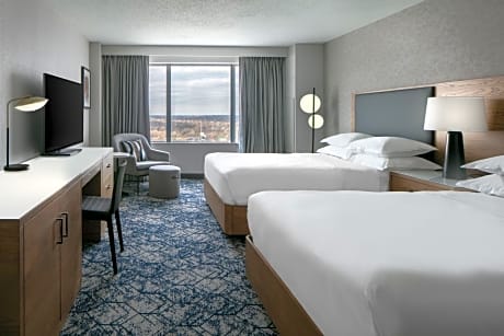 Club level, Guest room, 2 Queen, High floor