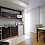 Recoleta Uriburu by Ayres