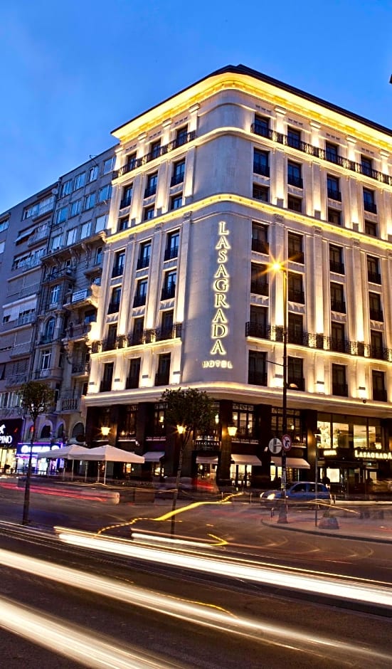 Lasagrada Hotel