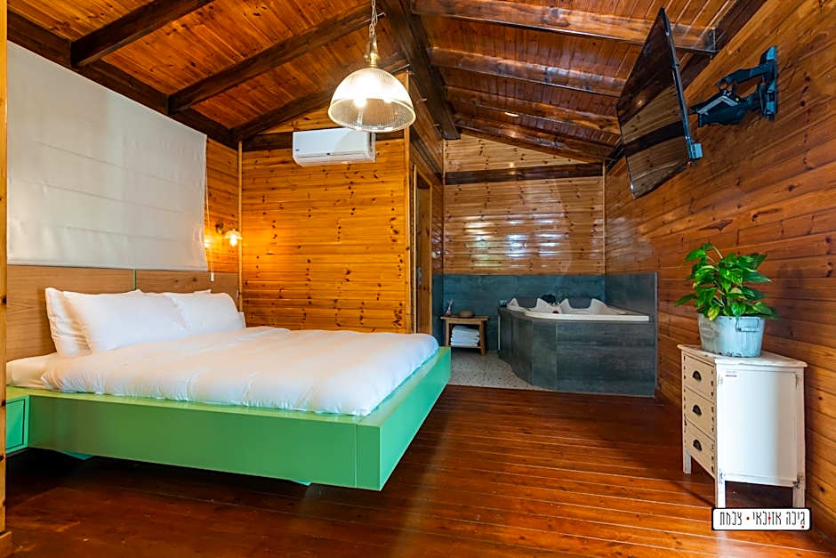 Photo 1 of 8 of Chalet