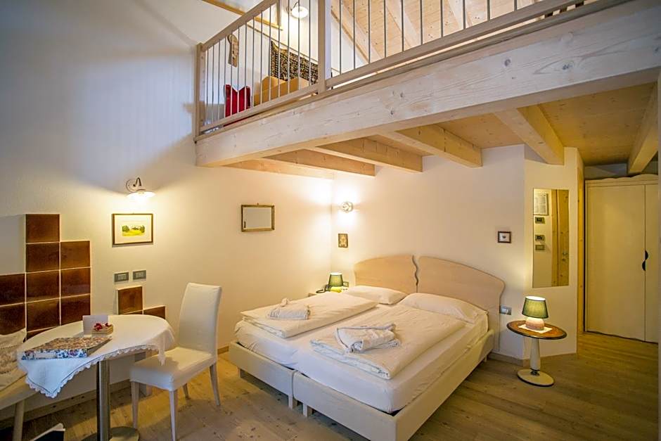 Castelir Suite Hotel