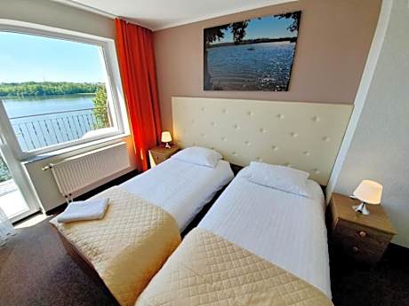 Twin Room with Lake View
