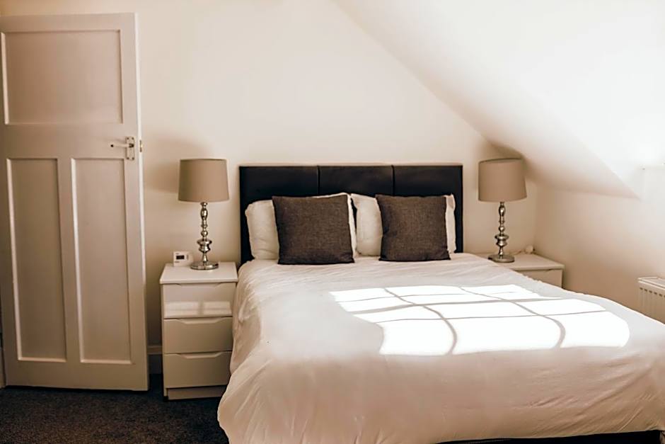 Hideaway by Liv Retreats