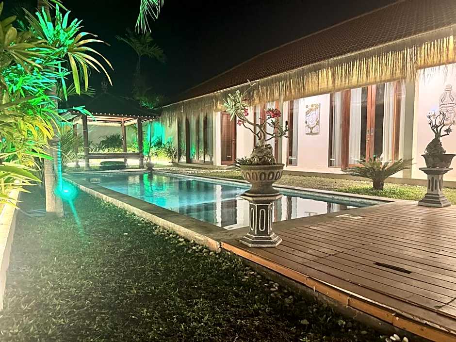 Villa 10 Rose Bali 3BR Luxury