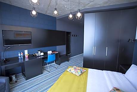 Standard Double or Twin Room with Sea View