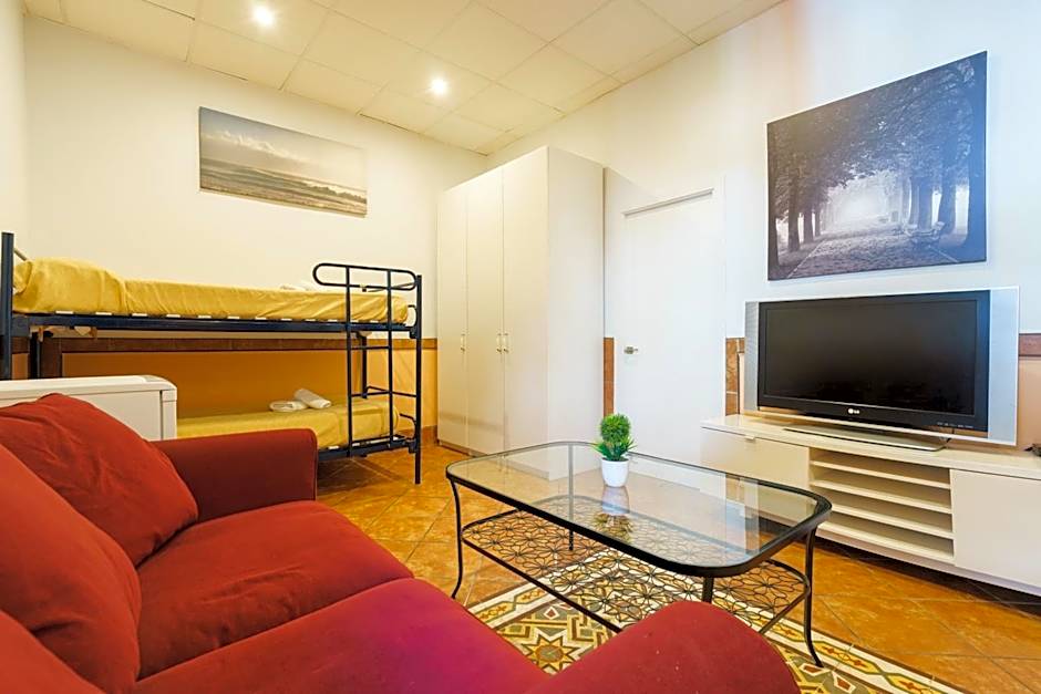 Hotel Carlos V Jerez by Vivere Stays