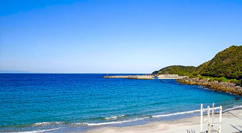 Tanegashima Araki Hotel