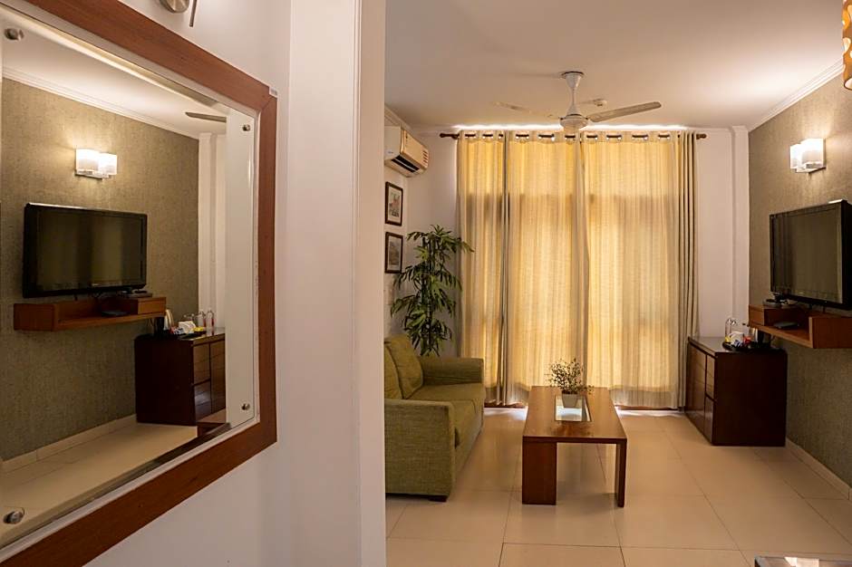 Ahuja Residency-DLF Phase II