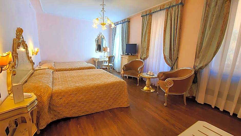 Hotel Carlton On The Grand Canal