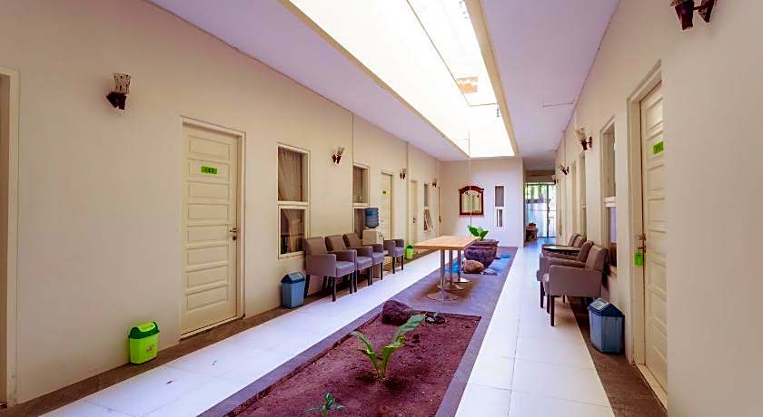 Ardhya Guesthouse Syariah