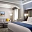 Days Inn & Suites by Wyndham Houston Hobby Airport
