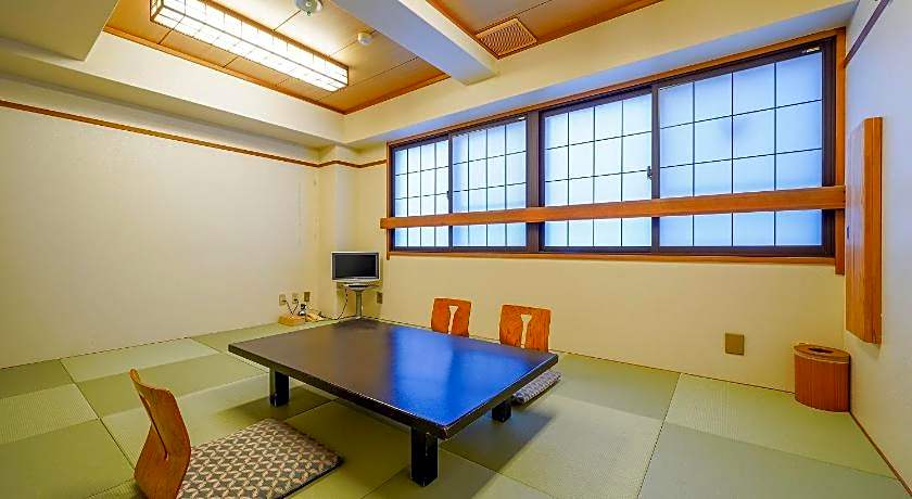 Ryokan Wakamiya Hotel