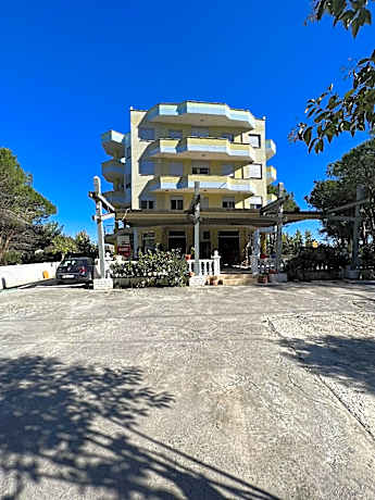 Hotel Garden Albania