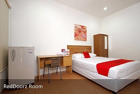reddoorz double room