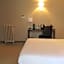 Hotel Saint Cyr Etoile